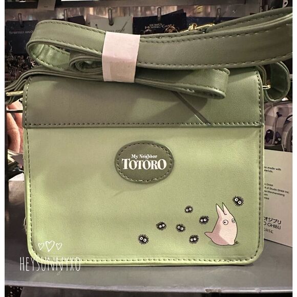 Studio Ghibli My Neighbor Totoro Leaf Crossbody Bag - Picture 4 of 6